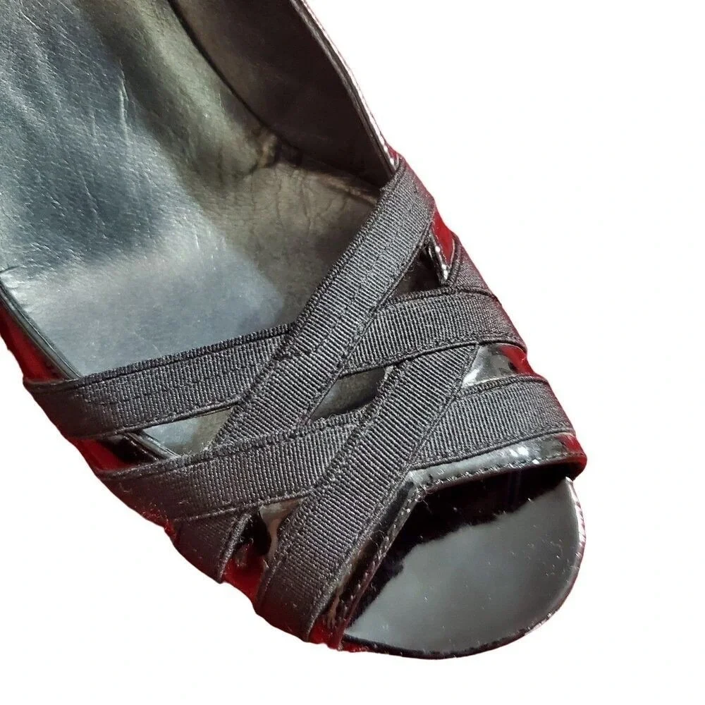 Stuart‎ Weitzman Black Patent Leather Heels Peep Toe Pumps Strappy Size 8
